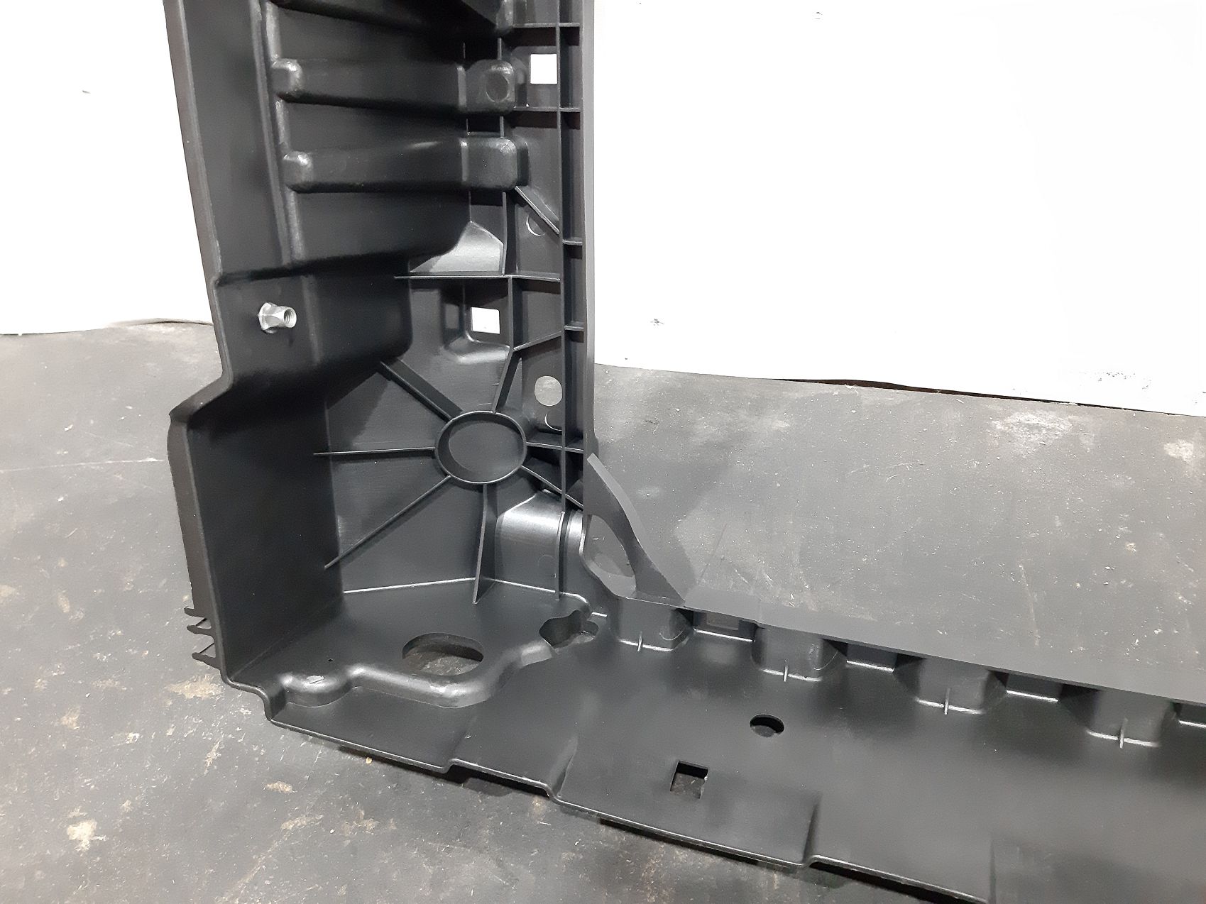  Передняя панель (телевизор) Volkswagen Passat B8 `16-19 Volkswagen Passat B8 19