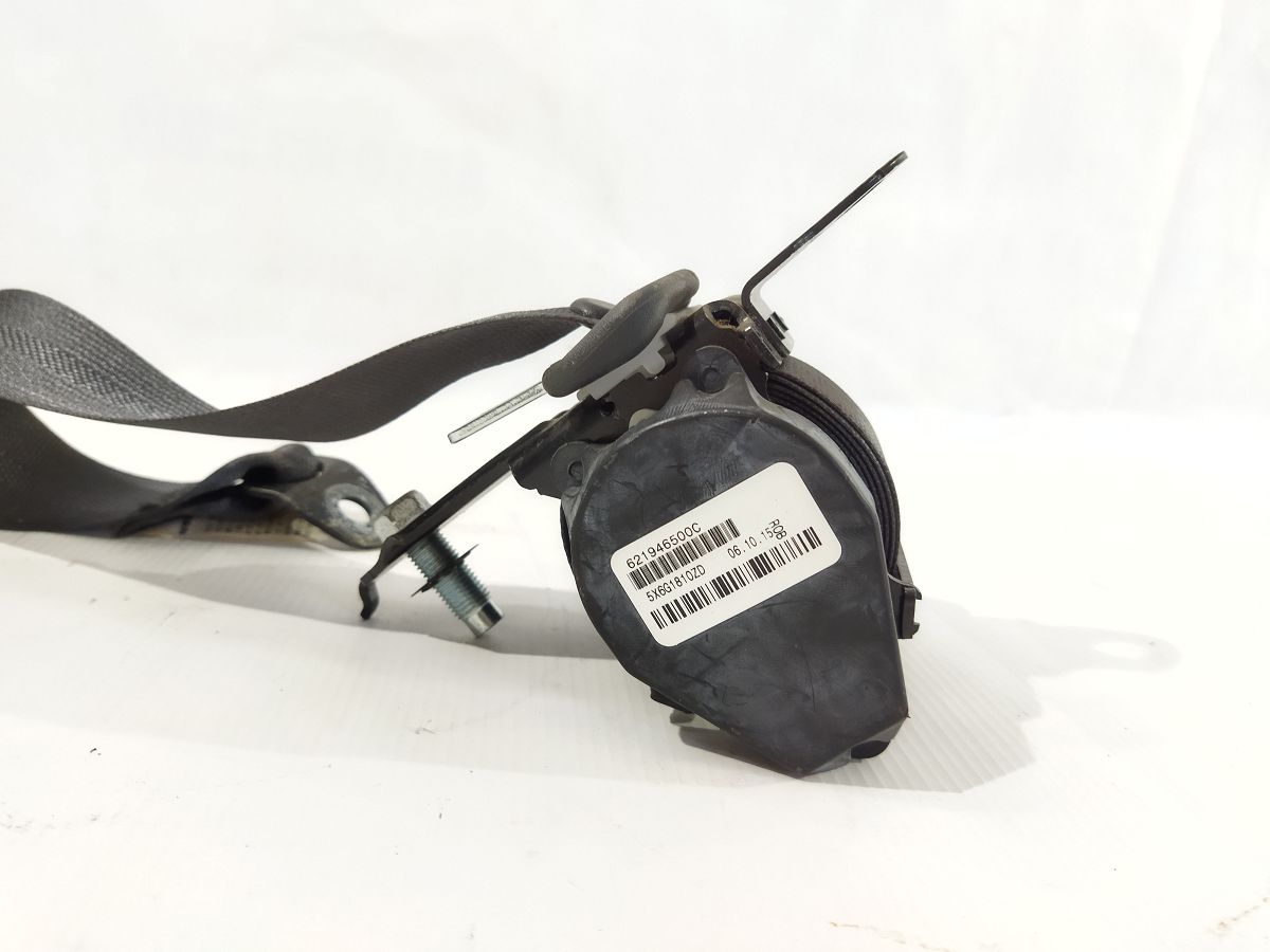 Altima Ремінь безпеки задній правий Nissan Altima 2013-2018 888449HS8B Nissan Altima 4