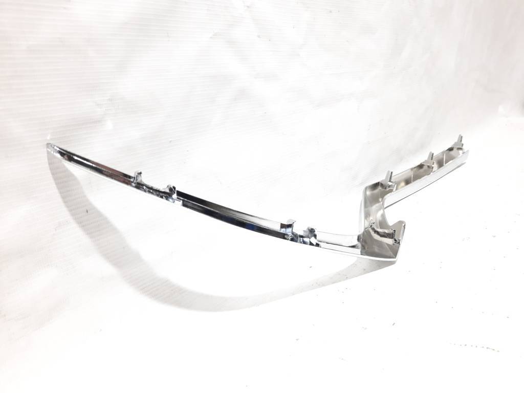 Кронштейни кріплення решітки радіатора Молдинг решітки радіатора лівий Honda CR-V `17-19 Honda CR-V 5 Кронштейни кріплення решітки радіатора Молдинг решітки радіатора лівий Honda CR-V `17-19 Honda CR-V 5