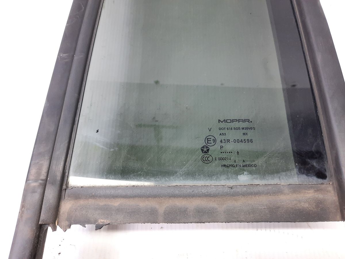 Patriot Стекло (форточка) двери задней левой Jeep Patriot 2007-2017 5067773AD Jeep Patriot 2