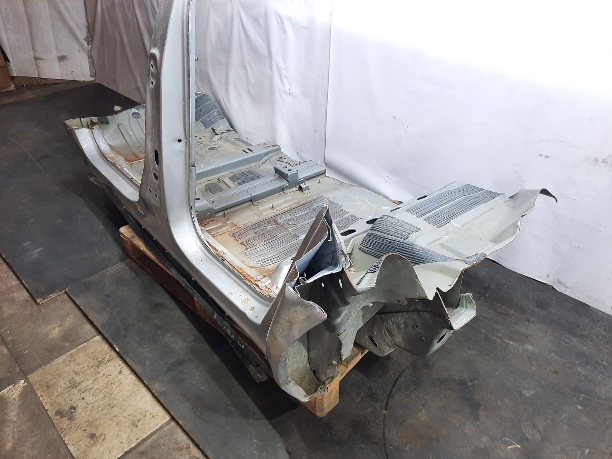 Equinox Стойка центральная левая (металл) Chevrolet Equinox 2010-2017 23466071 Chevrolet Equinox 4