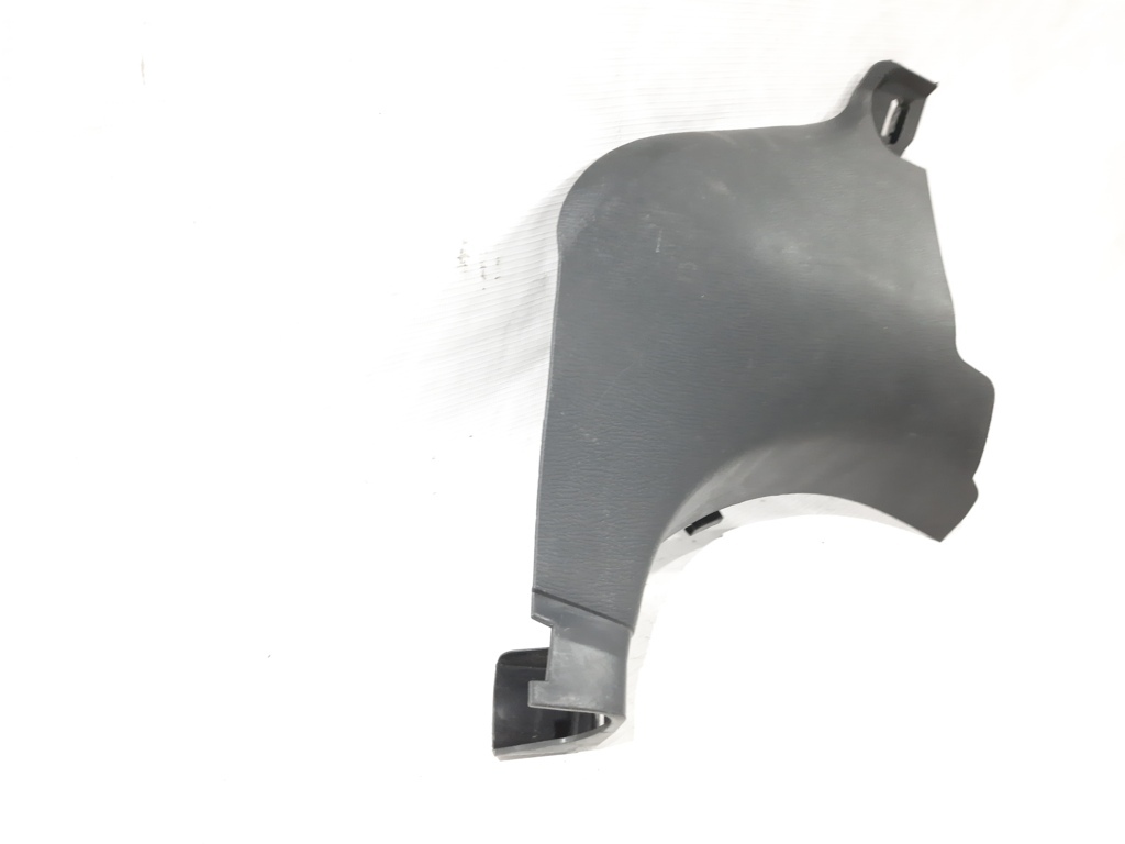 3 Обшивка порога переднего угловая правая Mazda 3 2014-2018 BHN968370A02 Mazda 3 2