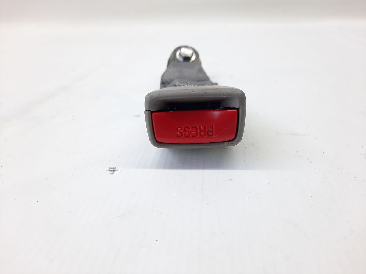 Insight Замок ремня безопастности заднего ряда сидений лев/прав Honda Insight 2010-2014 04823TM8A00ZB Honda Insight 5