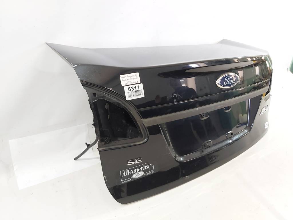 Fiesta sedan Кришка багажника без спойлера Ford Fiesta sedan 2011-2013 AE8Z5440110A Ford Fiesta sedan 21