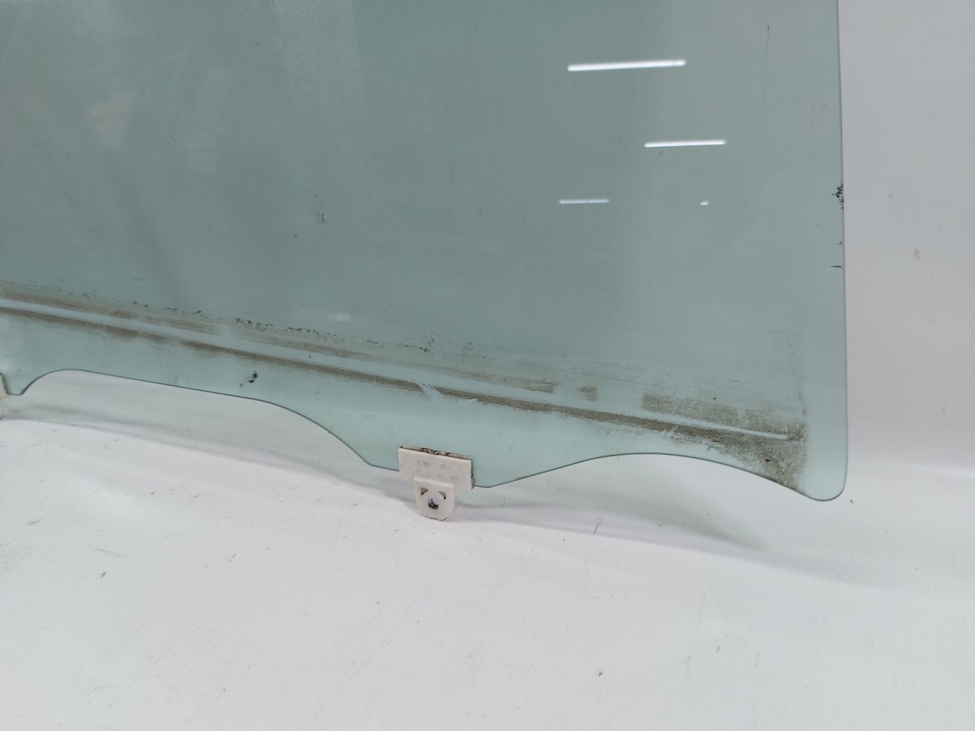 Altima Скло дверей задньої правої Nissan Altima 2013-2018 823009HT0A Nissan Altima 4