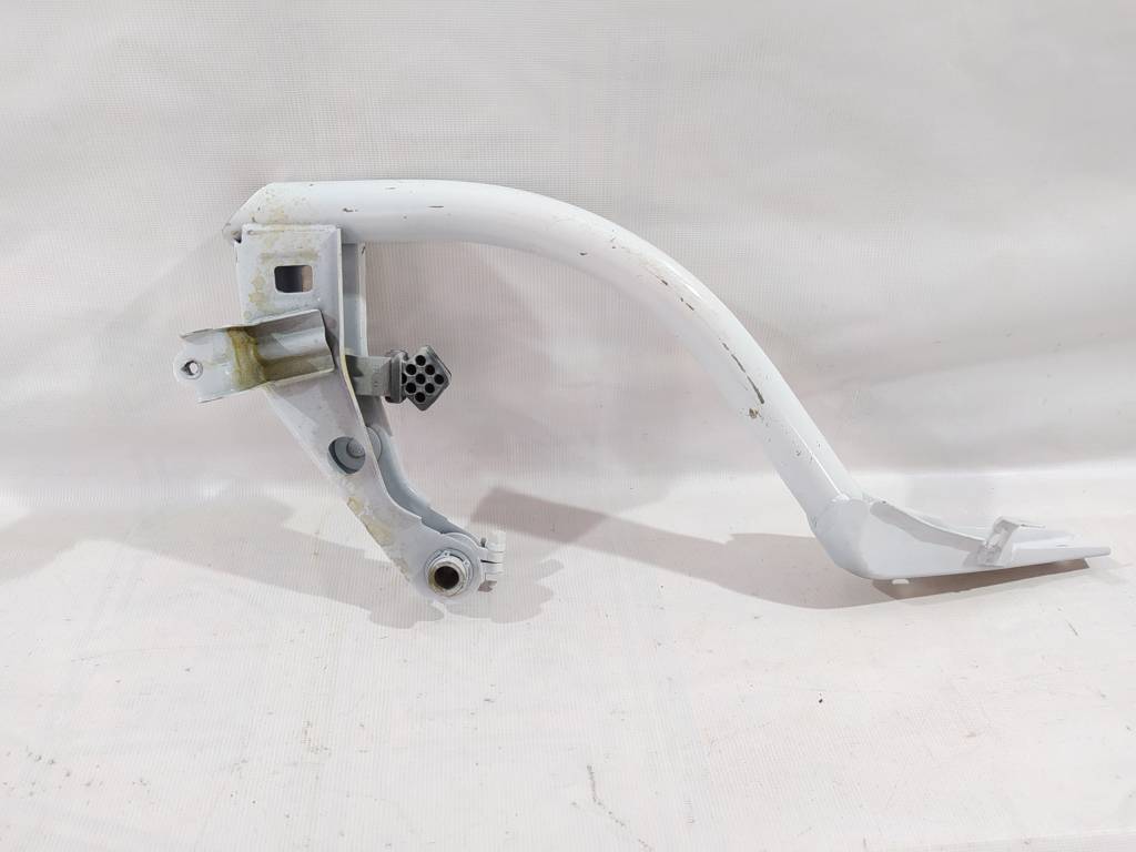 Malibu Петля крышки багажника правая Chevrolet Malibu 2013-2018 22912180 Chevrolet Malibu 5