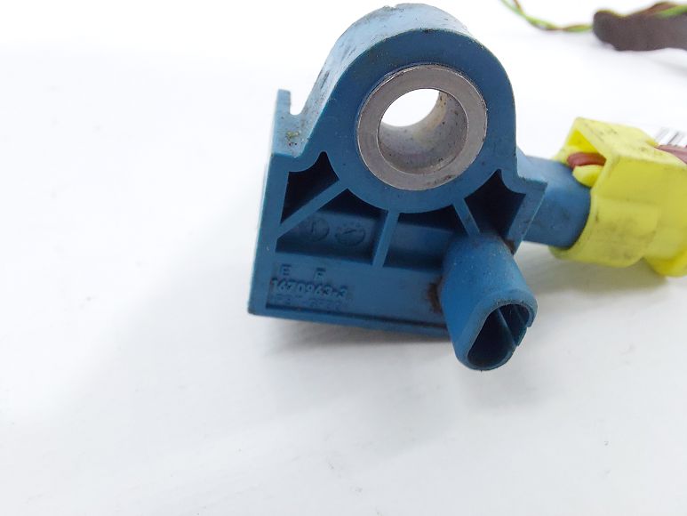 Passat Датчик удару Volkswagen Passat 2012-2015 5K0959351A Volkswagen Passat 3 Passat Датчик удару Volkswagen Passat 2012-2015 5K0959351A Volkswagen Passat 3