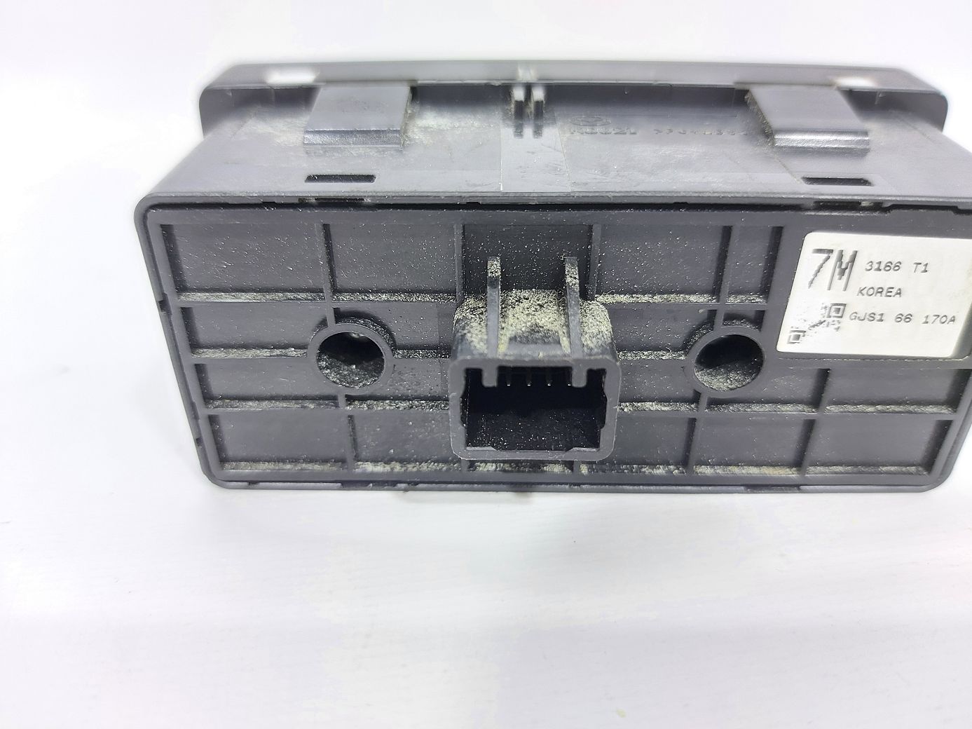 6 Блок кнопок у торпеді лівий Mazda 6 2014-2017 GJS166170A Mazda 6 4 6 Блок кнопок у торпеді лівий Mazda 6 2014-2017 GJS166170A Mazda 6 4