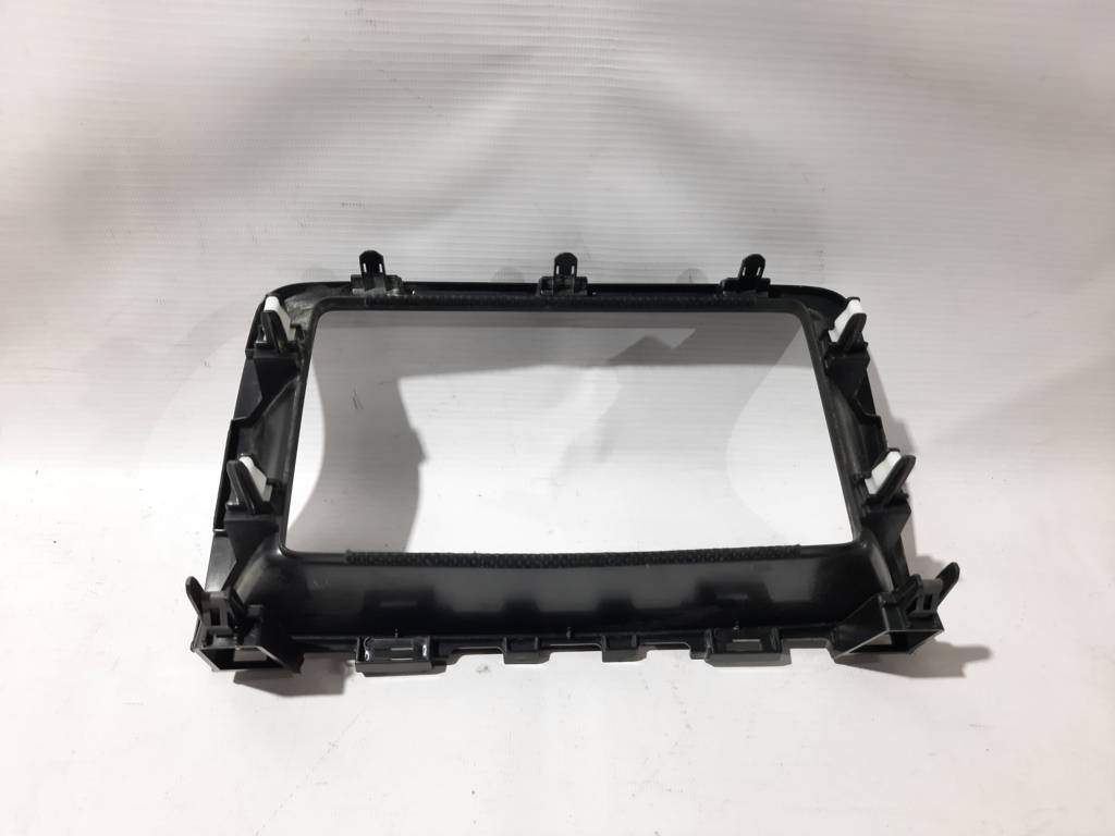 6 Рамка магнитолы Mazda 6 2014-2015 GHR1-55-230A-02 Mazda 6 2