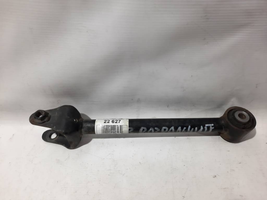 6 Важіль задній лівий/правий нижній Mazda 6 2014-2017 GHP928500 Mazda 6 15 6 Важіль задній лівий/правий нижній Mazda 6 2014-2017 GHP928500 Mazda 6 15