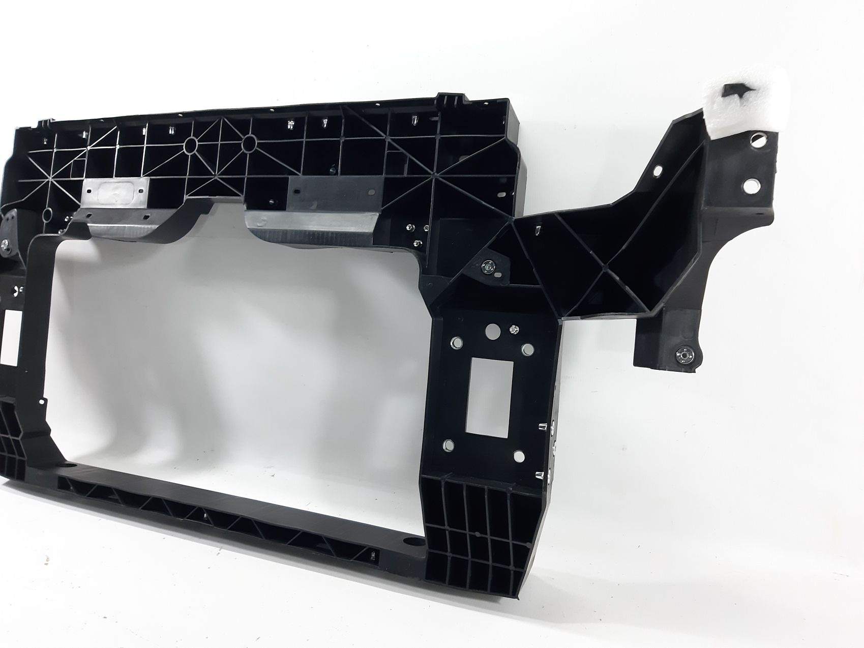 Панелі решітки радіатора Панель радіатора Weltmeister EX-5 2020 W405E097L163 Weltmeister EX5 7 Панелі решітки радіатора Панель радіатора Weltmeister EX-5 2020 W405E097L163 Weltmeister EX5 7