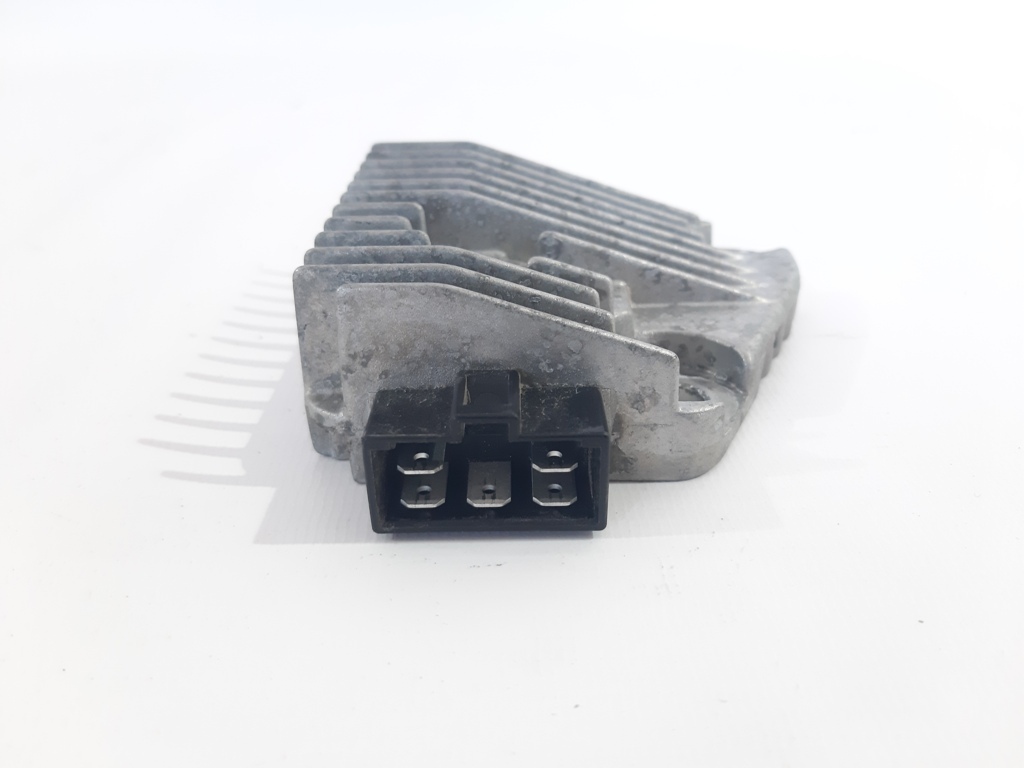 Xv 250 Стабилизатор напряжения YAMAHA XV 250 2097-2020 3DM819600100 YAMAHA XV 250 2