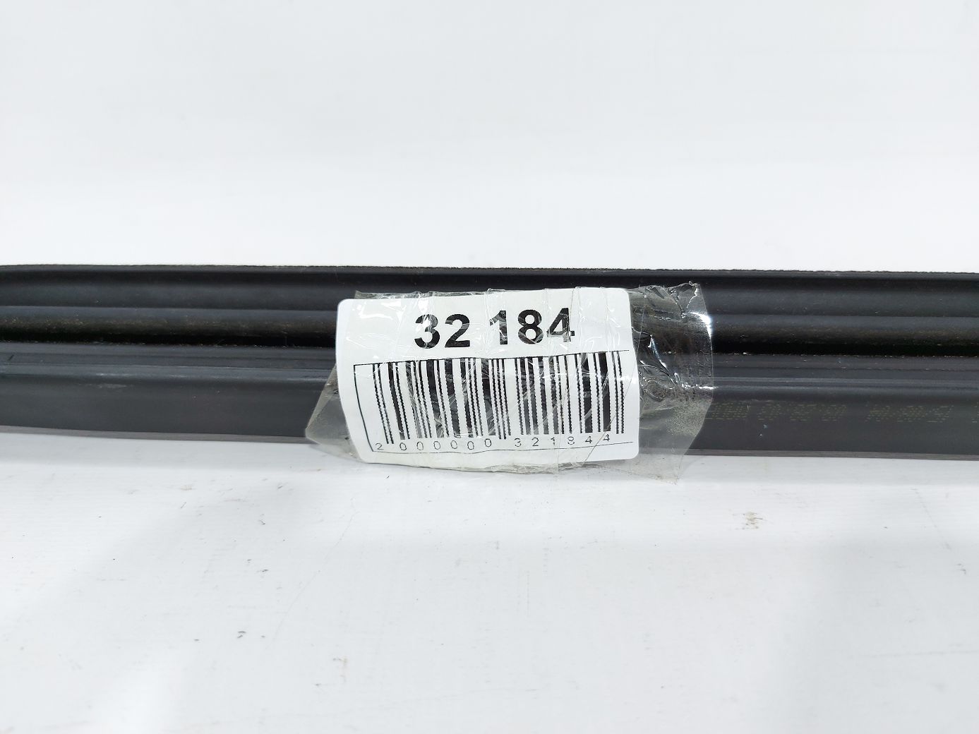 Journey Уплотнитель стекла внутренний двери передней правой Dodge Journey 2011-2020 5076874AC Dodge Journey 3