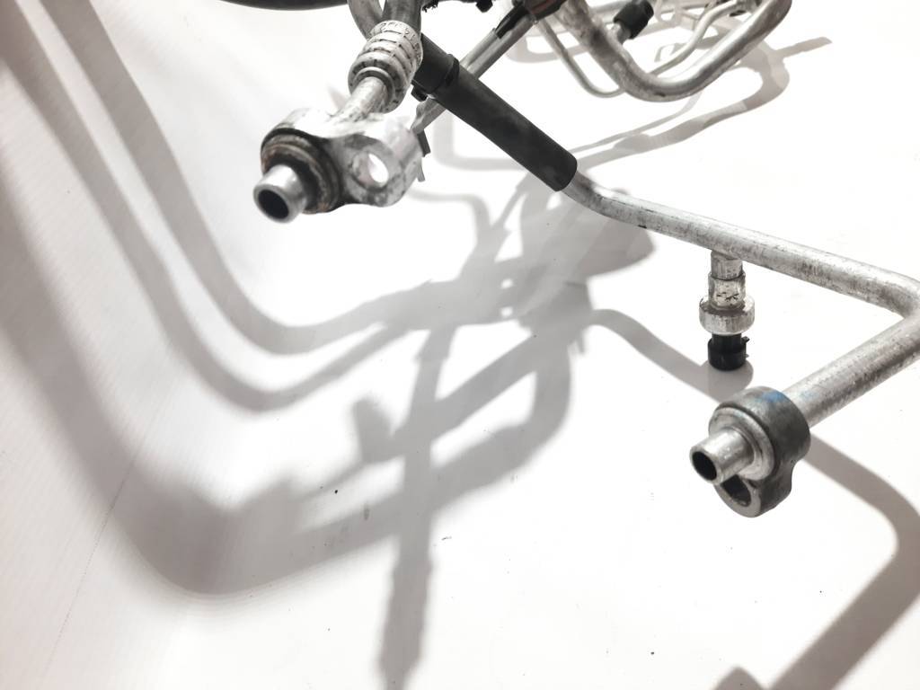 Ats Трубка кондиціонера Cadillac ATS 2013-2017 23369751 Cadillac ATS 8 Ats Трубка кондиціонера Cadillac ATS 2013-2017 23369751 Cadillac ATS 8