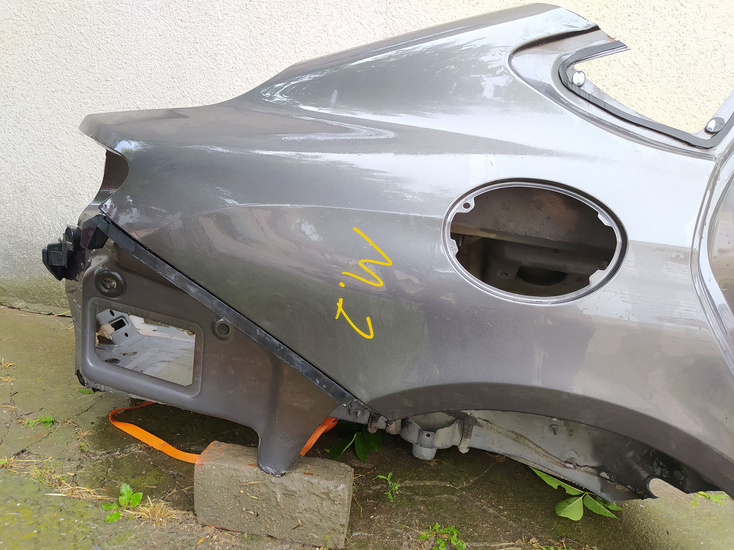 200 limited Чверть кузова задня права Chrysler 200 Limited 2015-2017 68248180AC Chrysler 200 Limited 3