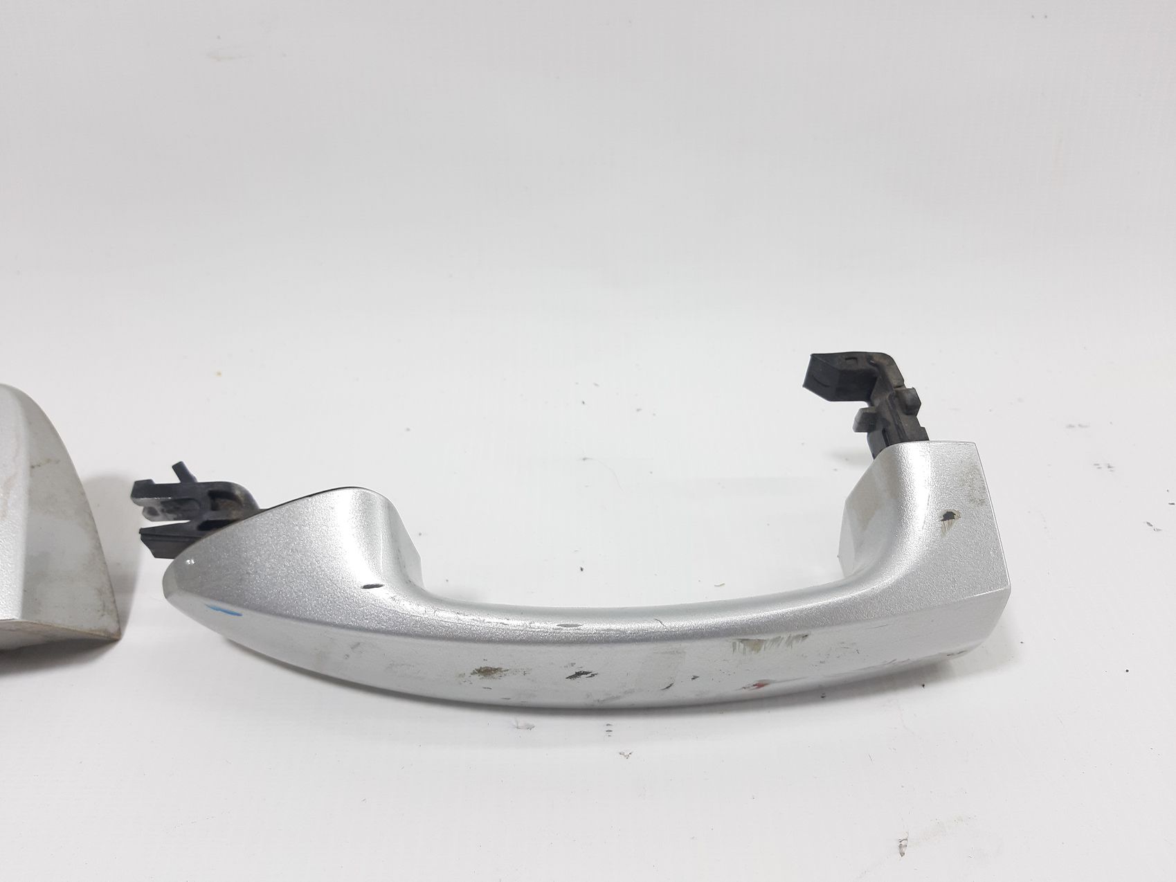 Fiesta Ручка дверей задньої лівої Ford Fiesta 2011-2019 DE8Z5422404BA Ford Fiesta 3