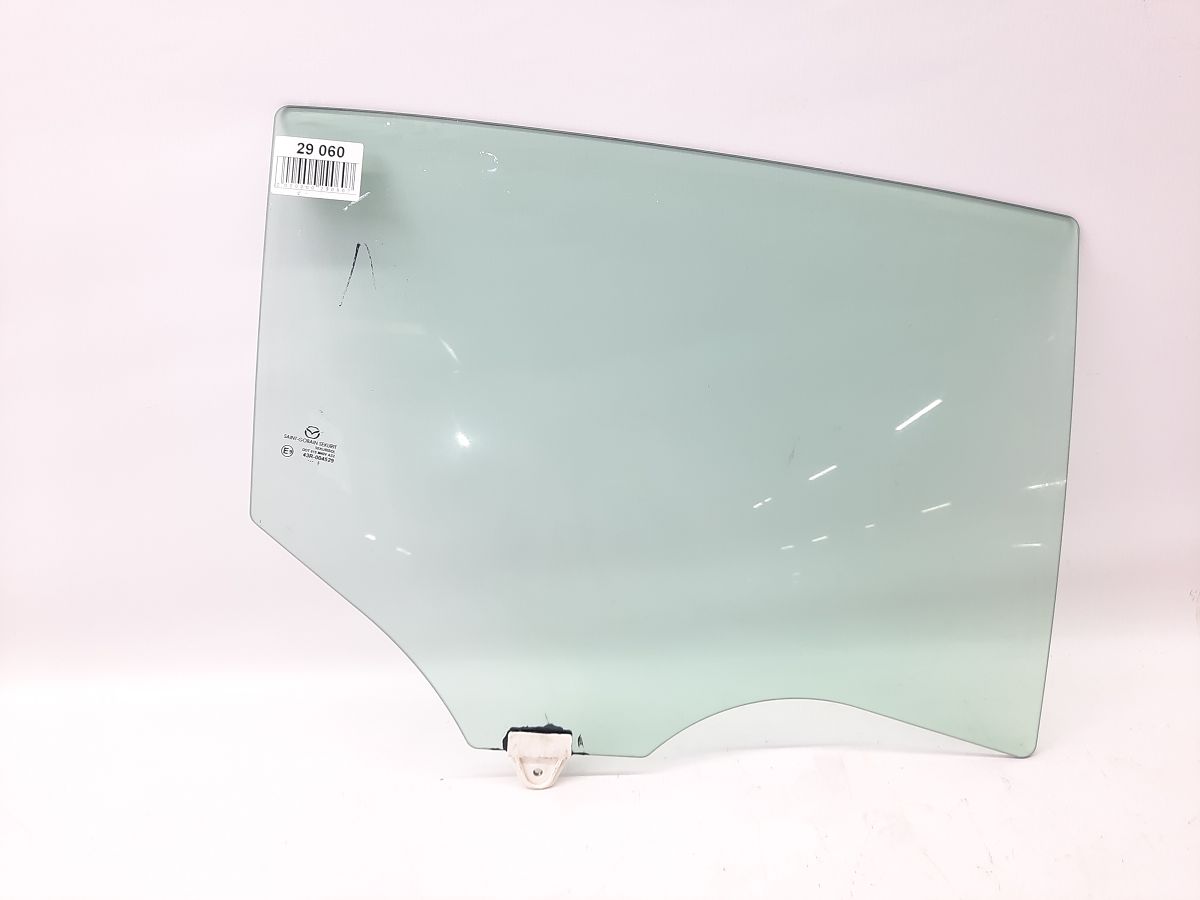 3. Стекло двери задней правой Mazda 3 2014-2018 BHN172510A Mazda 3