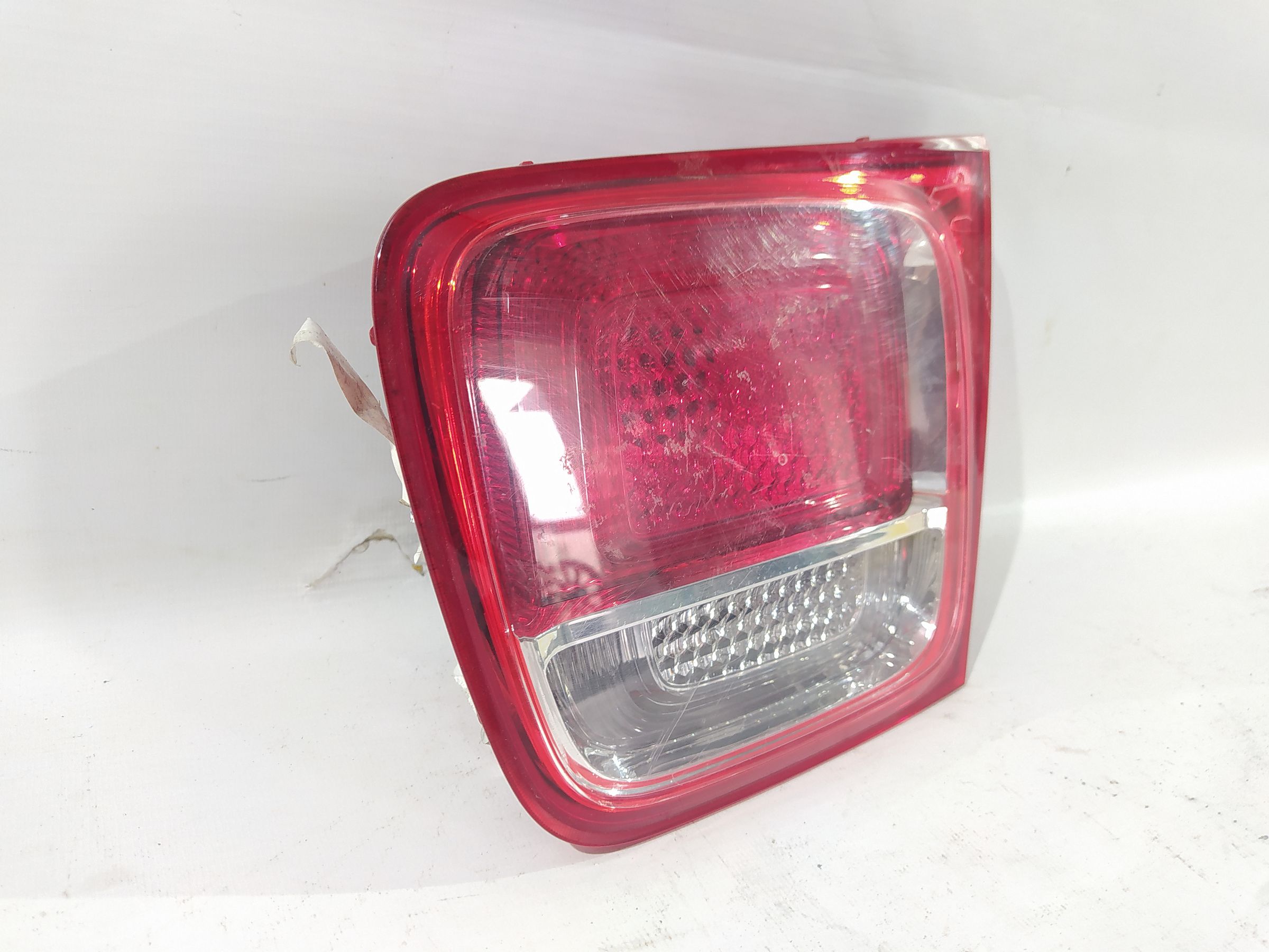 Malibu Фонарь крышки багажника правый Chevrolet Malibu 2013-2018 22907312 Chevrolet Malibu 7