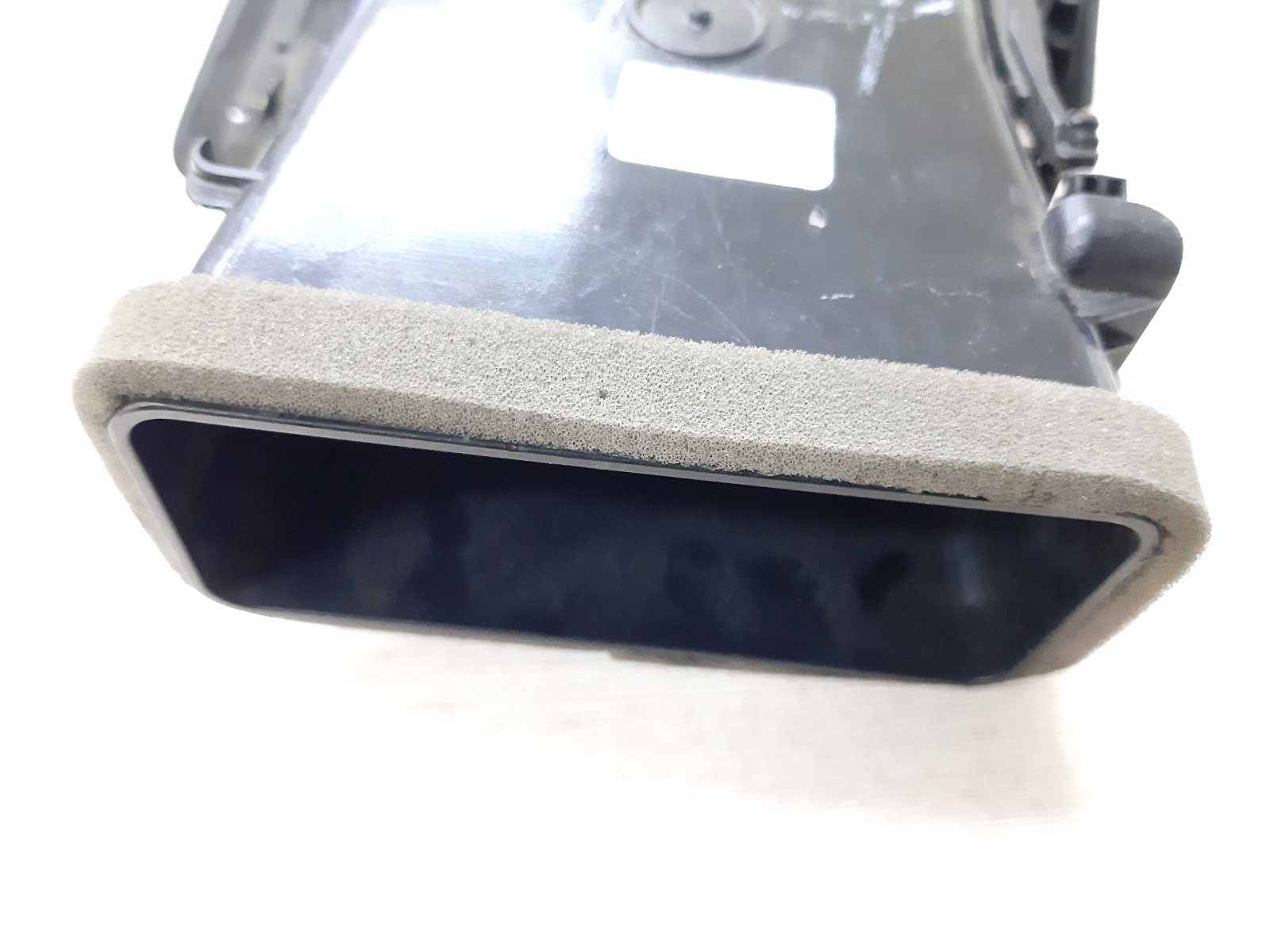 7 series Воздуховод торпеды правый BMW 7 2012 64229112150 BMW 7 5
