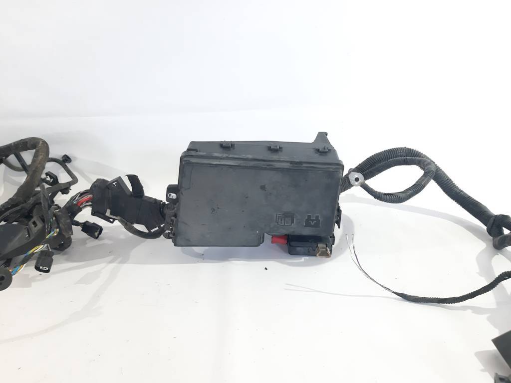 C-max Проводка моторного отсека Ford C-Max 2013-2016 FV6Z12A581AA Ford C-Max 4
