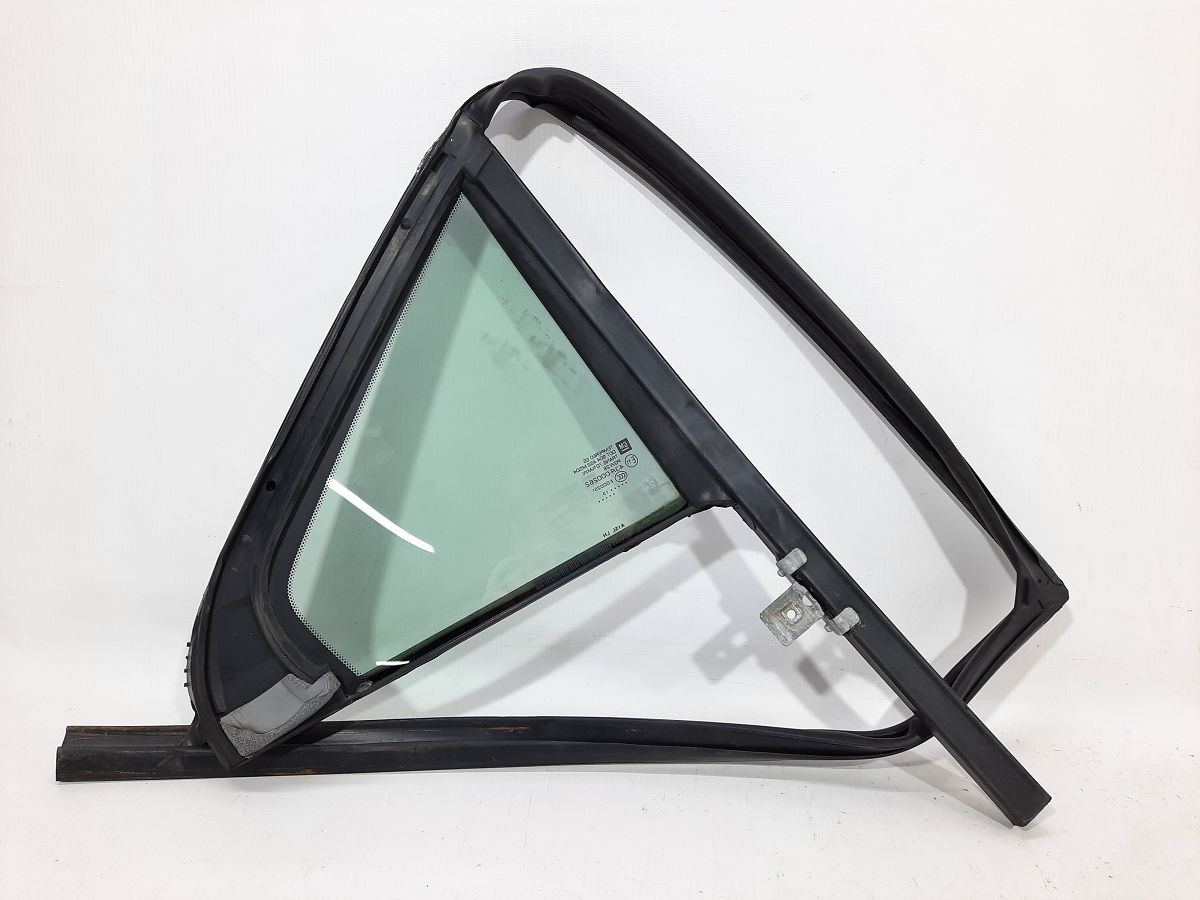 Ats Квадрат двері задньої лівої Cadillac ATS 2013-2015 84492361 Cadillac ATS 4