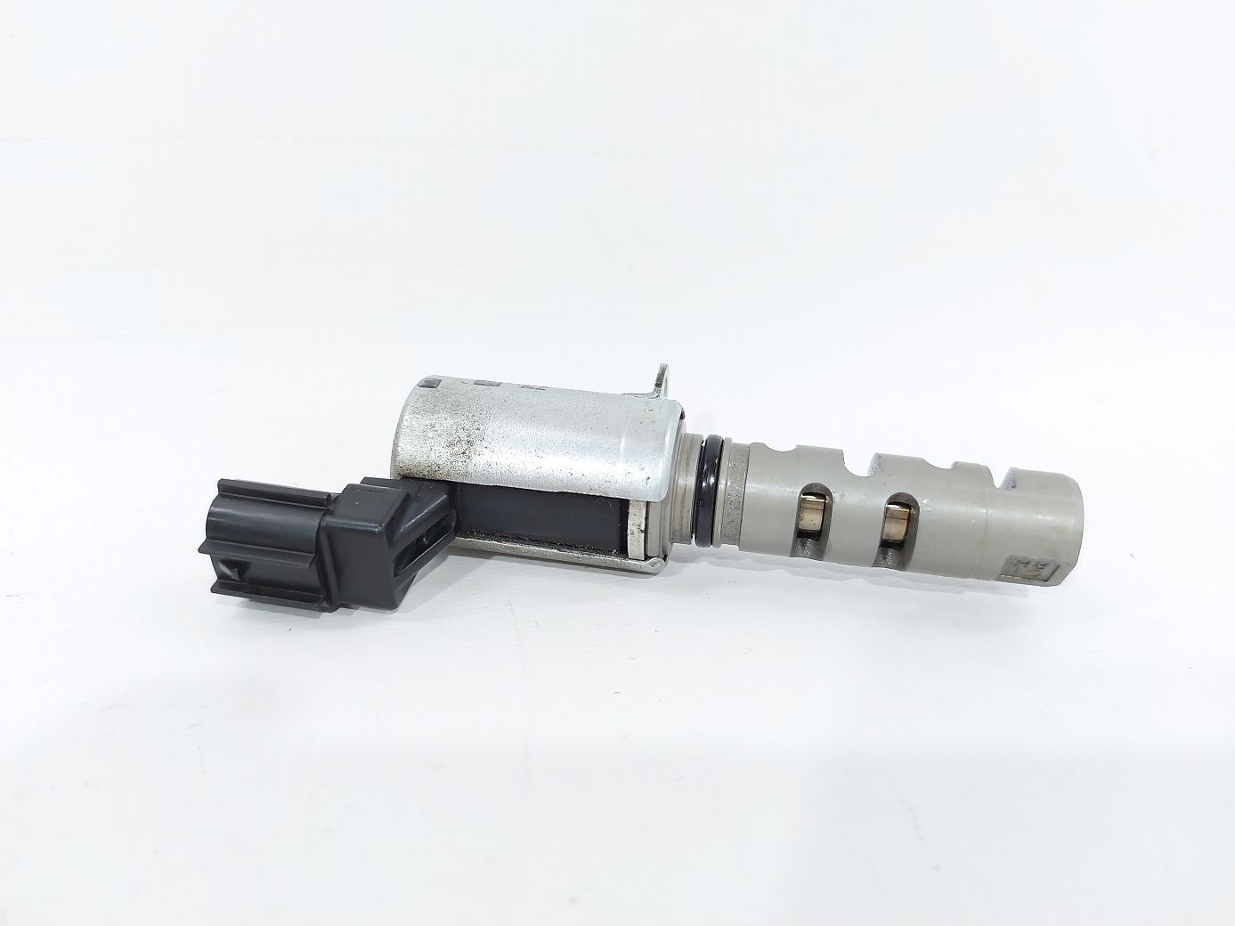 Dart Електромагнітний клапан випускний правий Dodge Dart 2009-2020 4884695AB Dodge Dart 3