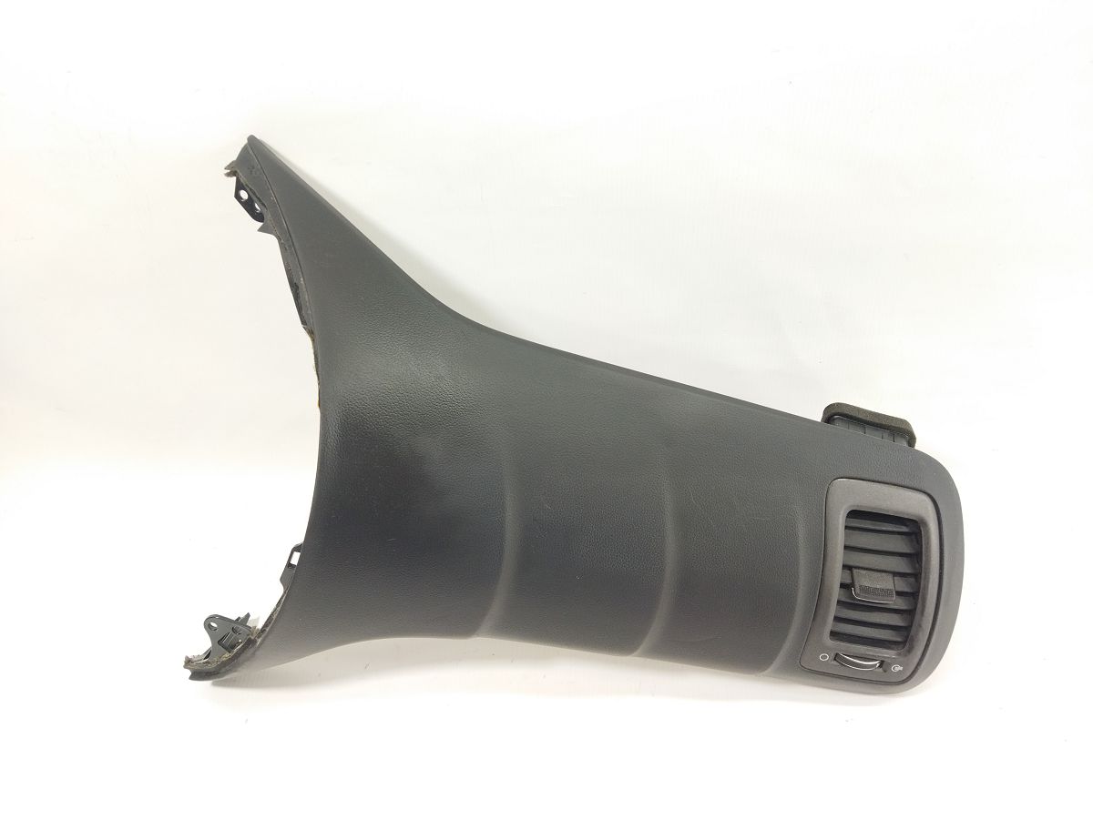 Forte Накладка торпеди права верхня Kia Forte 2014-2016 84720A7000WK Kia Forte 3