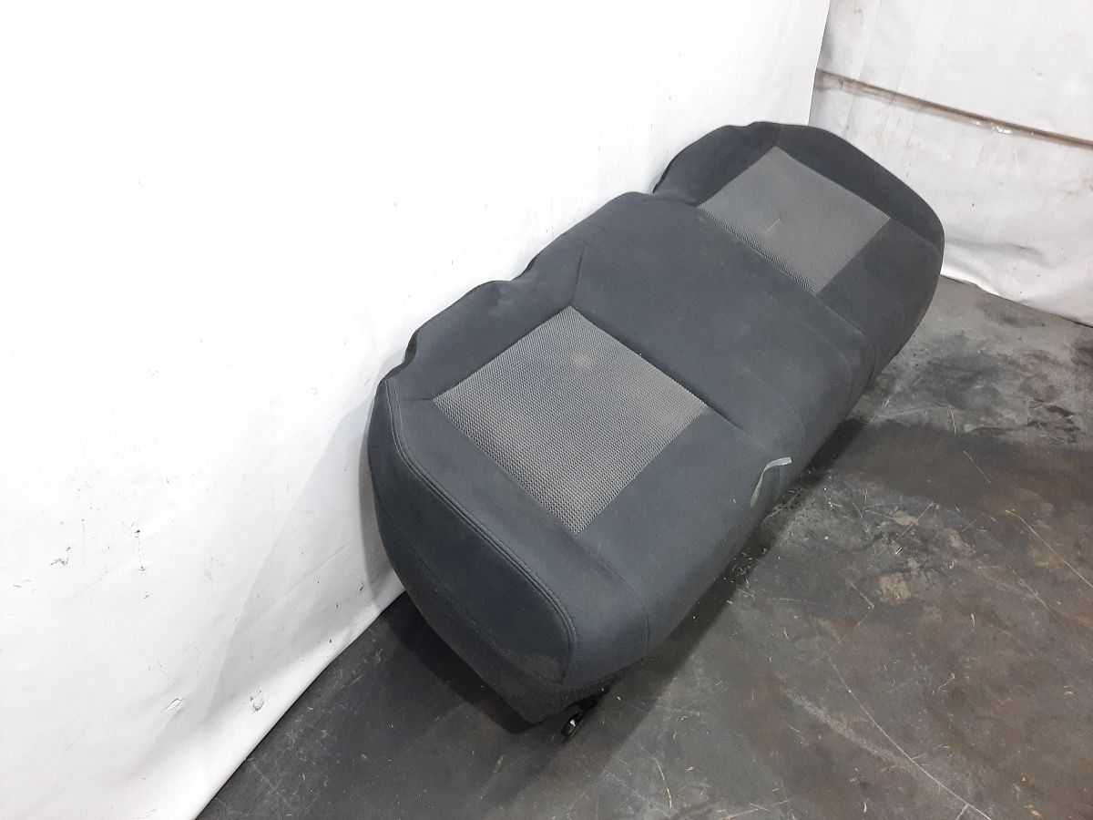 Compass Нижняя часть заднего ряда сидений Jeep Compass 2009-2017 1RF87XDVAC Jeep Compass 2