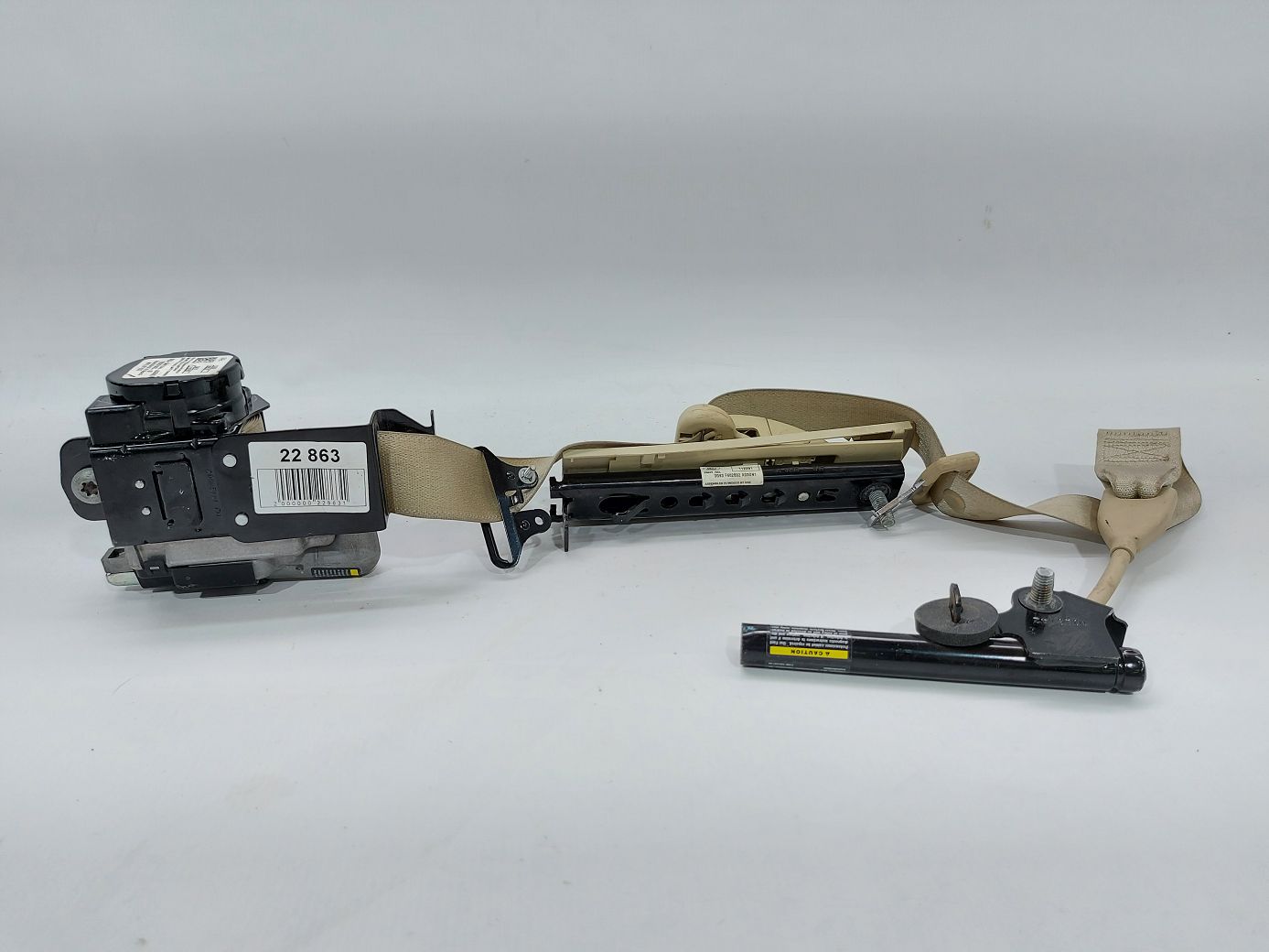 Fusion hybrid. Ремень безопасности передний правый Ford Fusion Hybrid 2013-2016 DG9Z54611B08AK Ford Fusion Hybrid