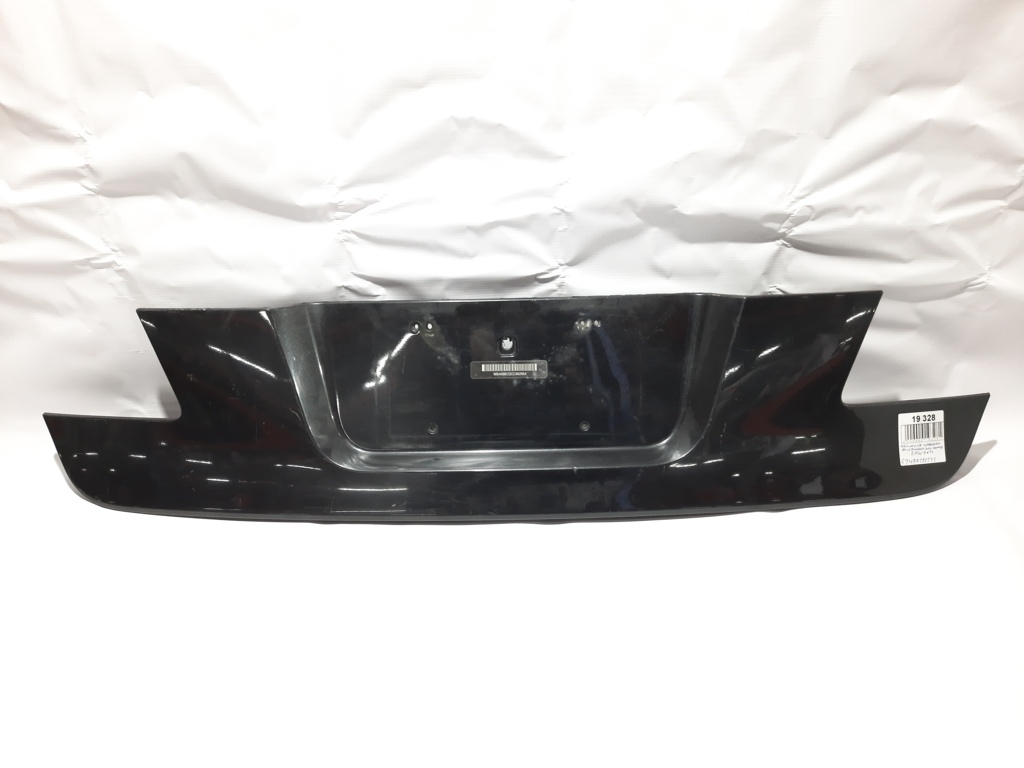 7 series. Накладка крышки багажника под номер BMW 7 2012 51497186533 BMW 7