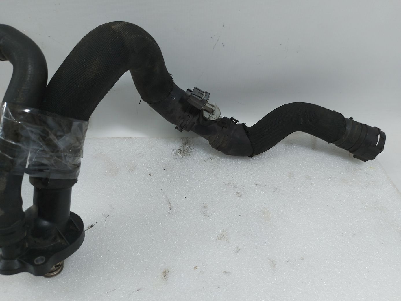 Xf Корпус термостату Jaguar XF 2013-2017 JDE28115 Jaguar XF 6 Xf Корпус термостату Jaguar XF 2013-2017 JDE28115 Jaguar XF 6