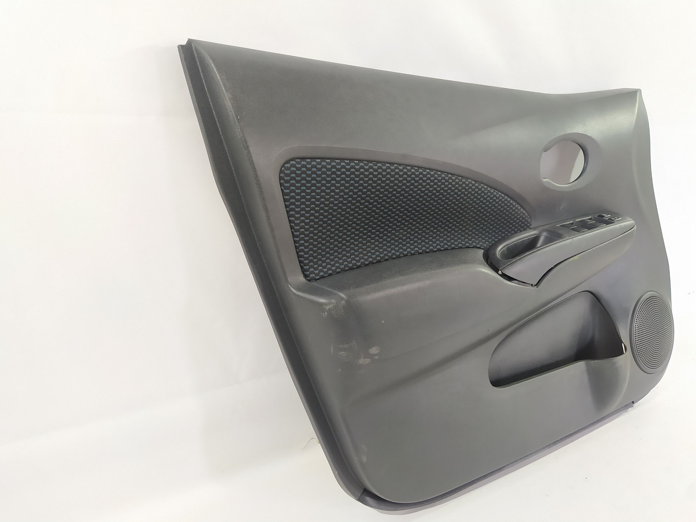 Versa note Карта дверей передньої лівої Nissan Versa Note 2015-2019 809019MB1A Nissan Versa Note 1