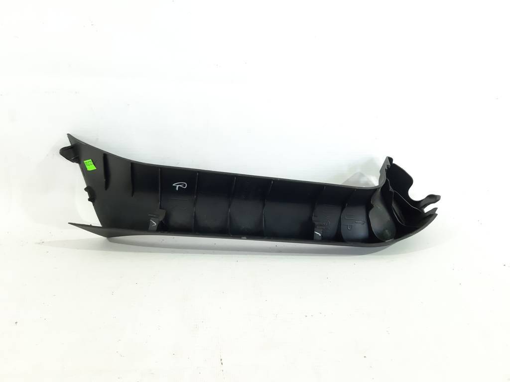 Outback Обшивка крышки багажника правая Subaru Outback 2010-2014 94330AJ02AVH Subaru Outback 3