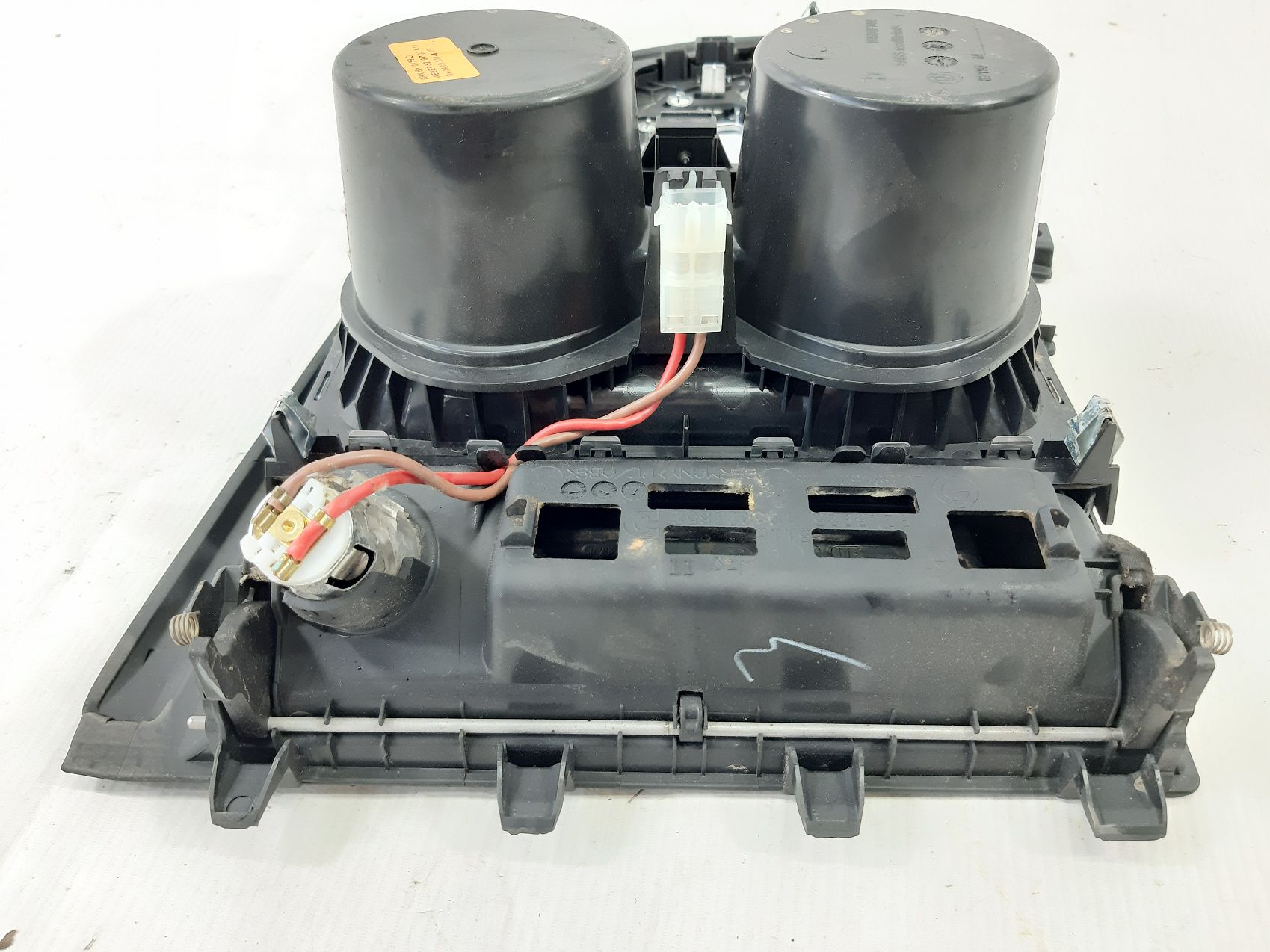 328i xdrive Підсклянник центральної консолі BMW 328i xDrive 2012-2015 51169218925 BMW 328i xDrive 14