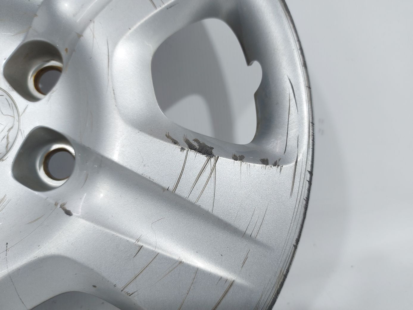 Dart Ковпак колісний Dodge Dart 2013-2019 4726162AB Dodge Dart 3