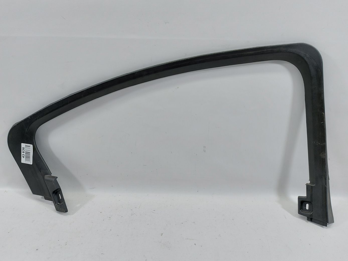 Volt. Накладка арки двери задней левой Chevrolet Volt 2011-2015 22785438 Chevrolet Volt