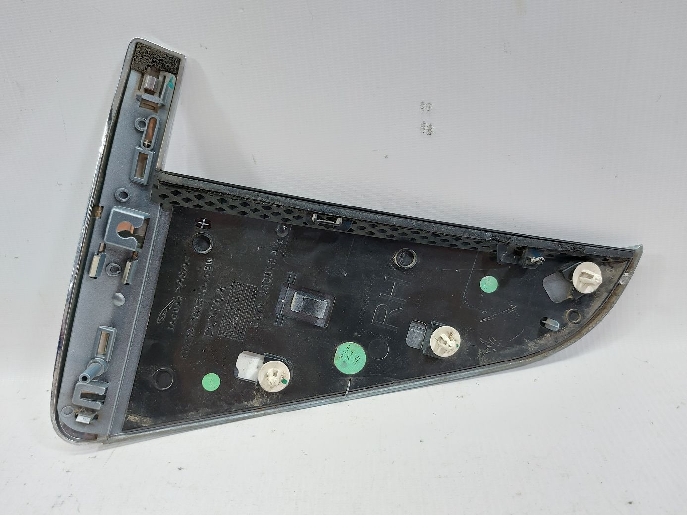 Xf Накладка переднього крила права (вентиляційна) Jaguar XF 2012-2013 C2Z16271XXX Jaguar XF 4