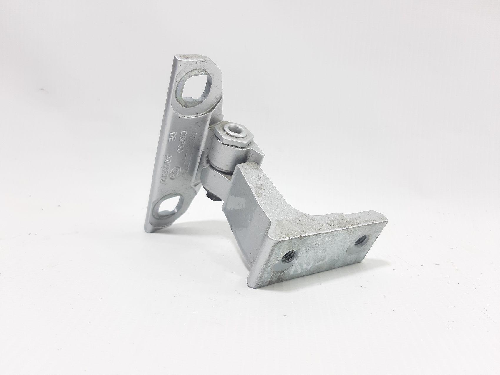 S60 Петля двери задней левой верхняя Volvo S60 2014-2018 31218524 Volvo S60 2