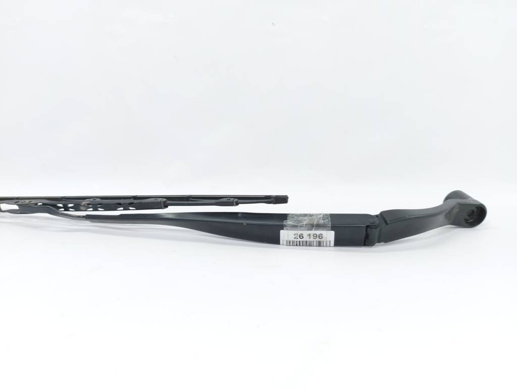 Dart Рычаг стеклоочистителя правый Dodge Dart 2013-2019 68156264AA Dodge Dart 8