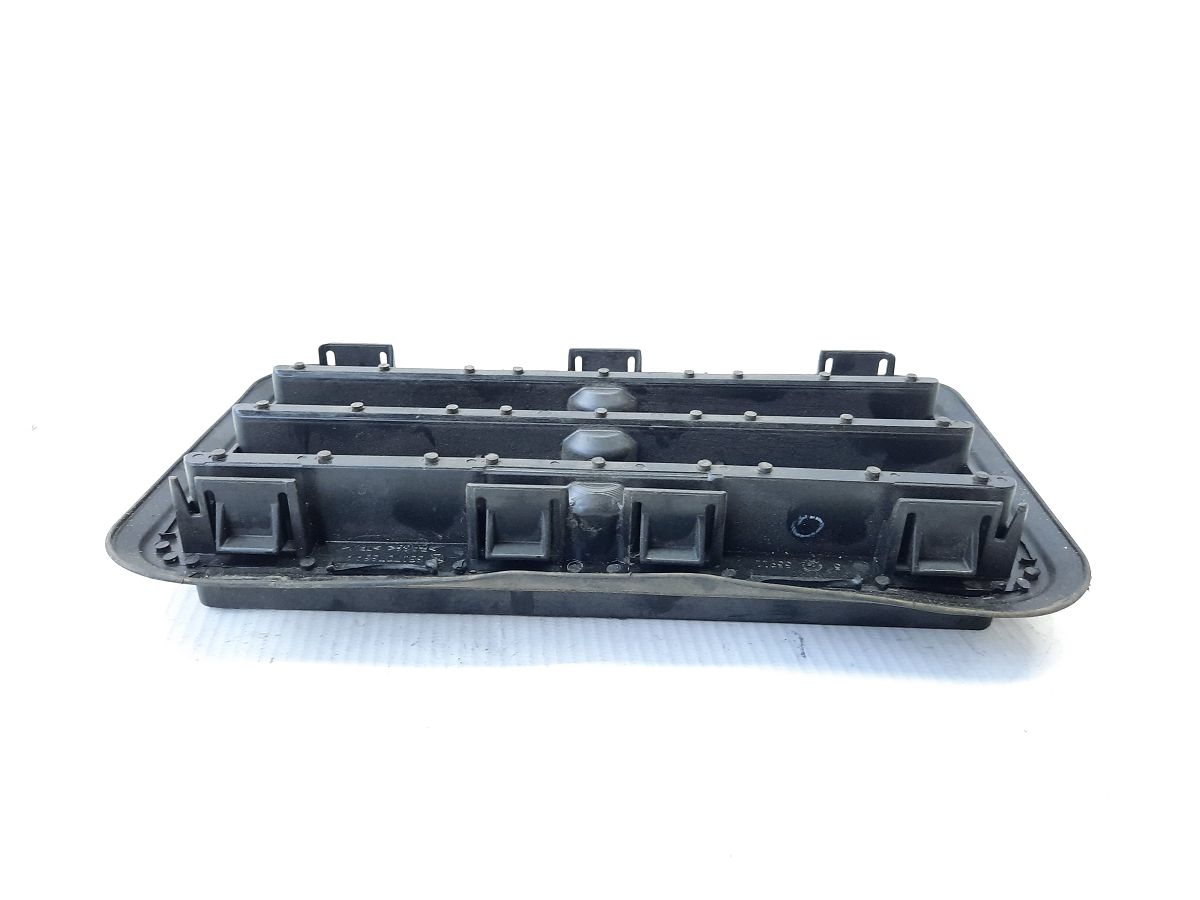 200 Вентиляционная решетка кузова Chrysler 200 2015-2017 68170766AA Chrysler 200 5