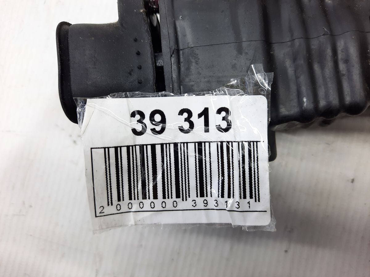 A4 Обмежувач дверей передньої лівої Audi A4 2009-2016 8K0837249D Audi A4 8