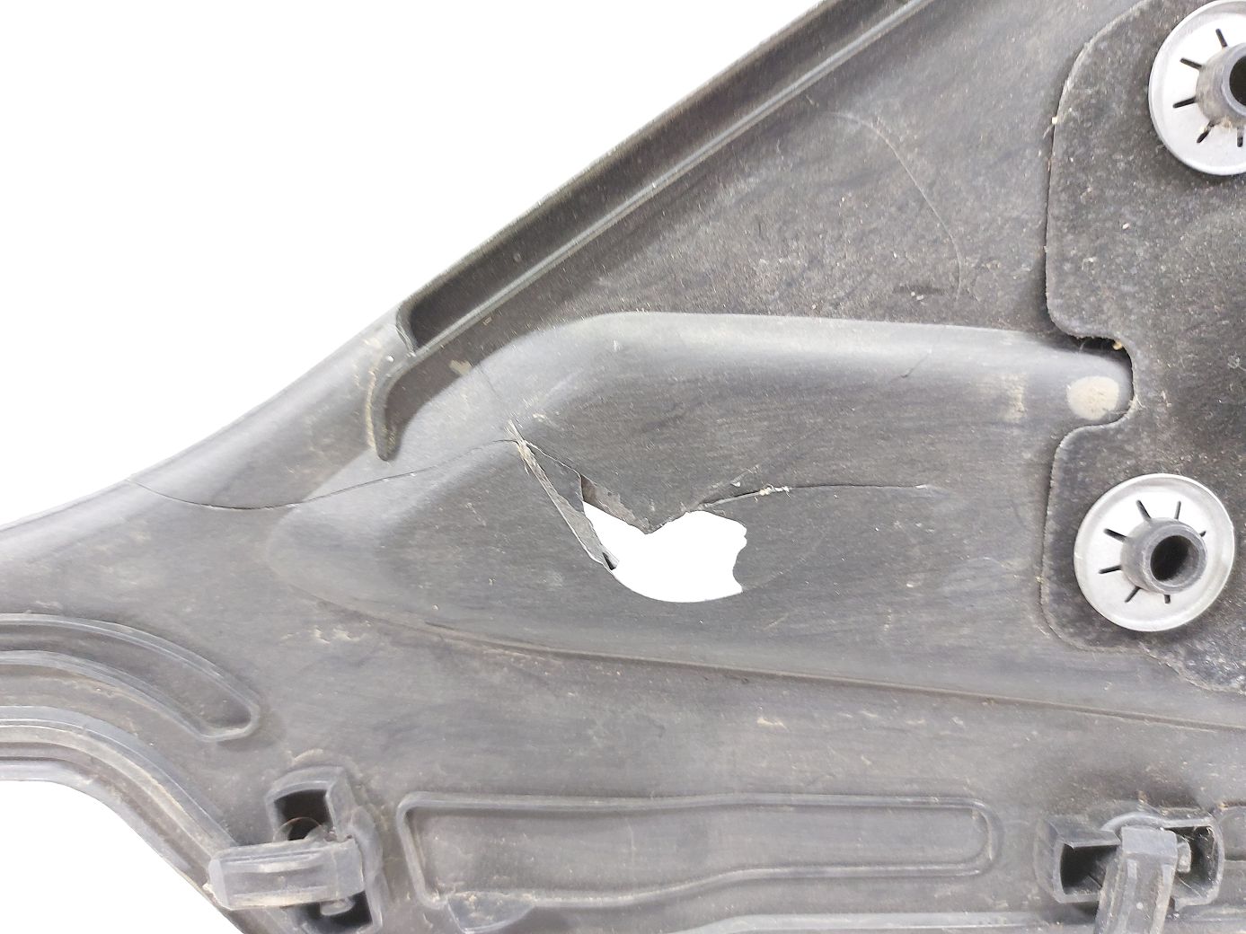 328i xdrive Щиток под лобовое стекло левый BMW 328i xDrive 2012-2016 51717405638 BMW 328i xDrive 2