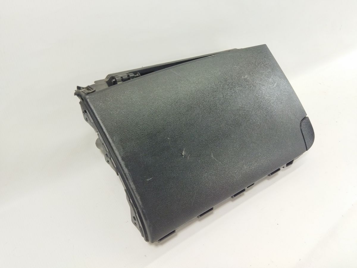 Forte Бардачок Kia Forte 2014-2016 84510B0010BGG Kia Forte 2