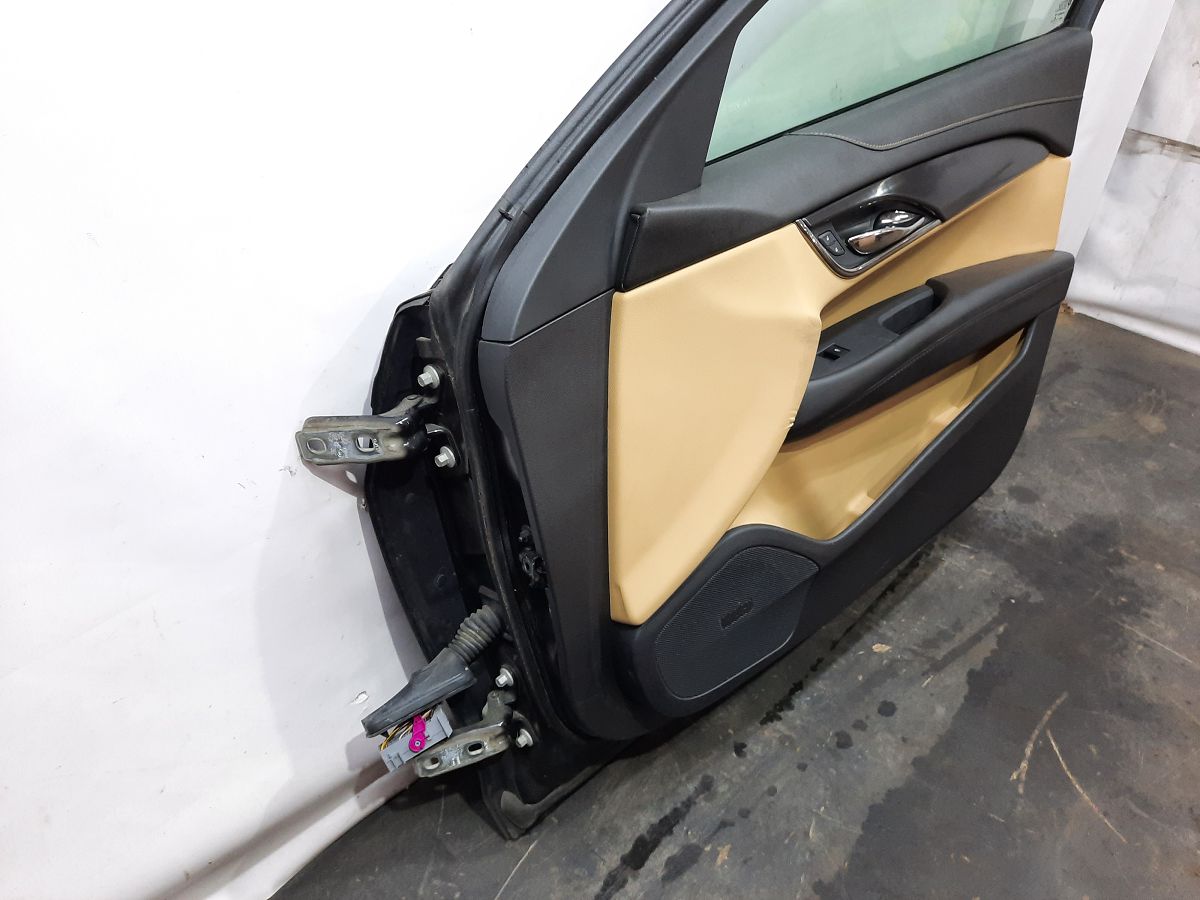 Ats Двері передні права в зборі Cadillac ATS 2013-2018 84200615 Cadillac ATS 4