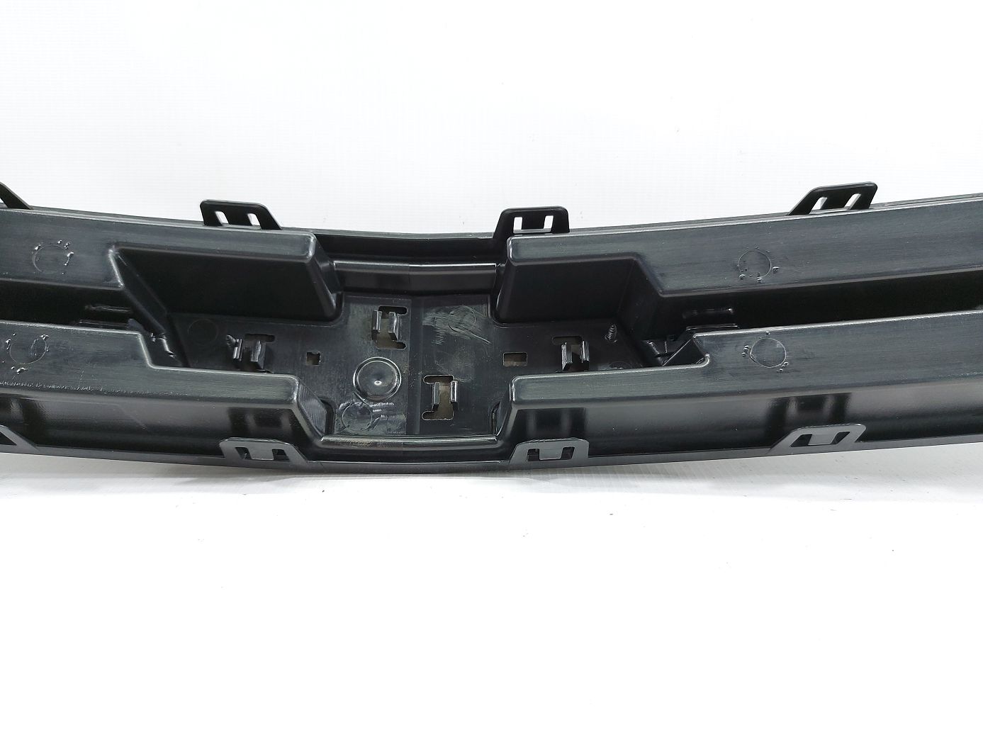 Решетки радиатора в сборе Решетка радиатора верхняя Chevrolet Trax 2017-2021 94532311 Chevrolet Trax 7