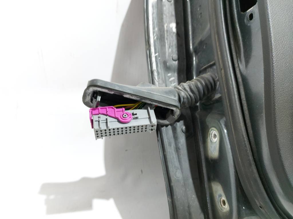 Ats Двері передні права в зборі Cadillac ATS 2013-2018 84200615 Cadillac ATS 42