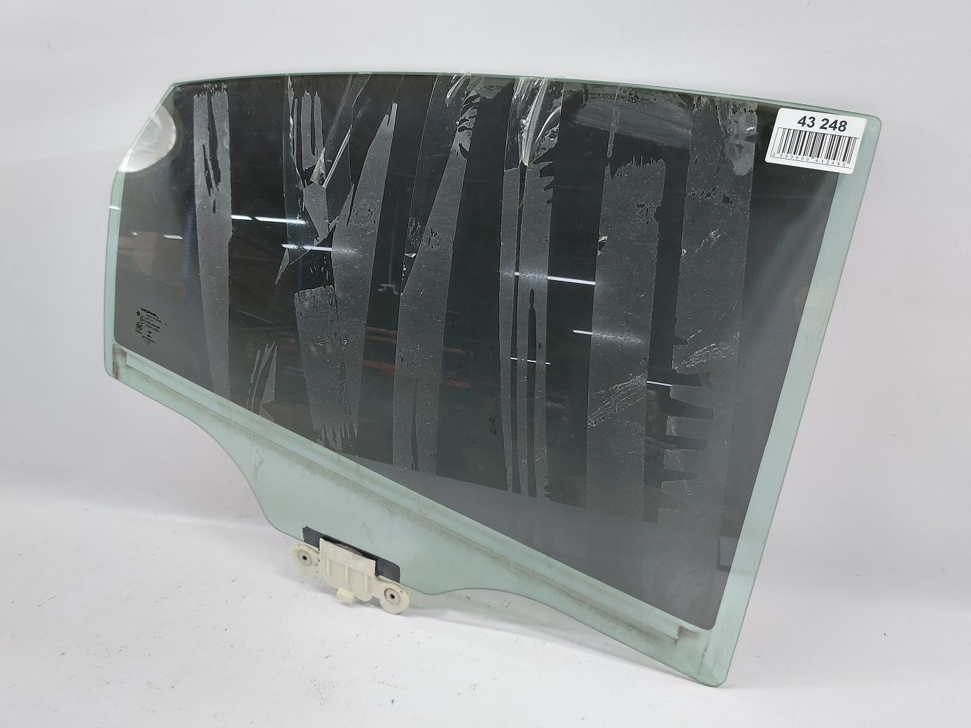 200. Скло дверей задньої правої Chrysler 200 2015-2017 68104922AA Chrysler 200 200. Скло дверей задньої правої Chrysler 200 2015-2017 68104922AA Chrysler 200