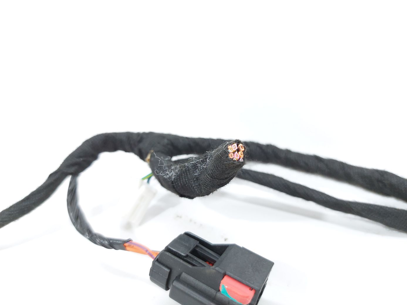 Journey Проводка двери передней правой Dodge Journey 2011-2017 68289475AA Dodge Journey 4