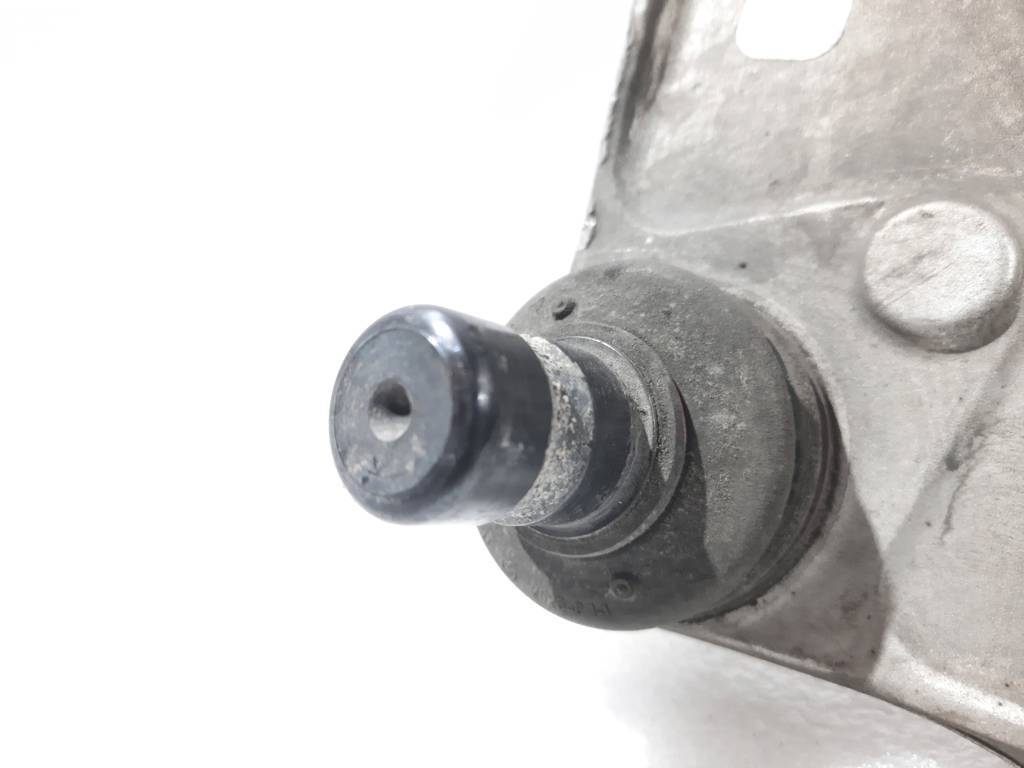 5 series Важіль передній верхній лев/прав BMW 5 series 2009-2020 31126775967 BMW 5 series 17