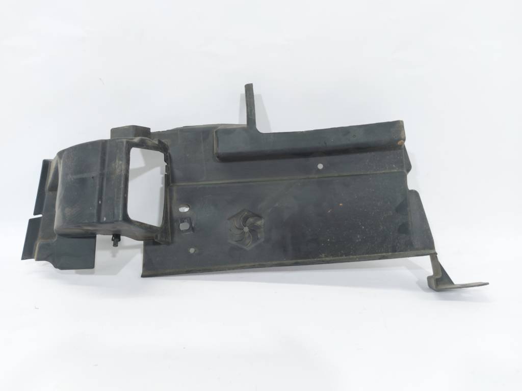 Dart Пильовик радіатора правий Dodge Dart 2014-2016 68381759AA Dodge Dart 16 Dart Пильовик радіатора правий Dodge Dart 2014-2016 68381759AA Dodge Dart 16